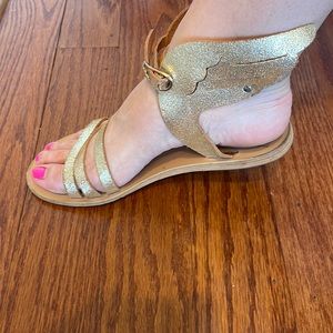 Ancient Greek sandals